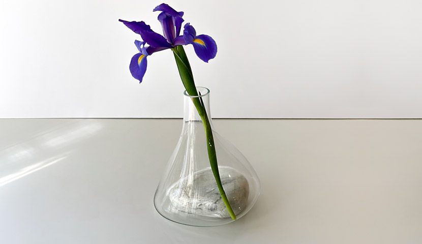 گلدان شیشه ای با پایه سنگی  121314
